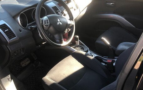 Mitsubishi Outlander III рестайлинг 3, 2008 год, 1 080 000 рублей, 16 фотография