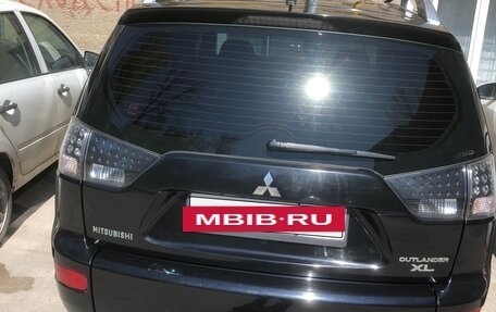 Mitsubishi Outlander III рестайлинг 3, 2008 год, 1 080 000 рублей, 17 фотография