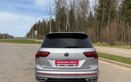 Volkswagen Tiguan II, 2021 год, 3 700 000 рублей, 5 фотография