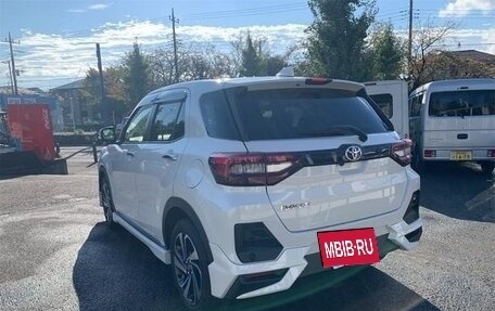 Toyota Raize I, 2023 год, 1 180 333 рублей, 9 фотография
