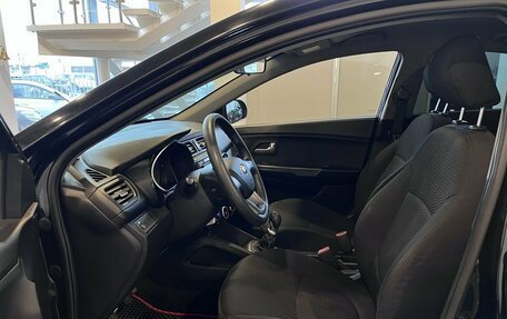 KIA Rio III рестайлинг, 2013 год, 838 000 рублей, 16 фотография