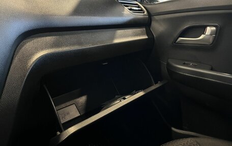 KIA Rio III рестайлинг, 2013 год, 838 000 рублей, 29 фотография