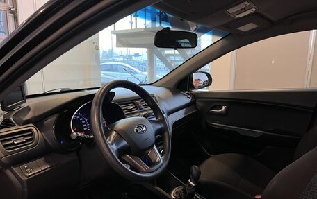 KIA Rio III рестайлинг, 2013 год, 838 000 рублей, 22 фотография
