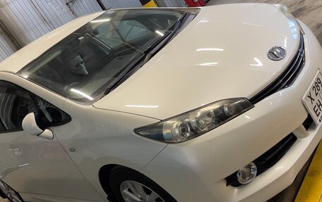 Toyota Wish II, 2011 год, 1 550 000 рублей, 5 фотография