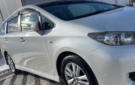 Toyota Wish II, 2011 год, 1 550 000 рублей, 23 фотография
