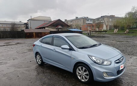 Hyundai Solaris II рестайлинг, 2012 год, 630 000 рублей, 5 фотография