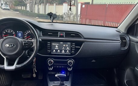 KIA Rio IV, 2017 год, 1 350 000 рублей, 8 фотография