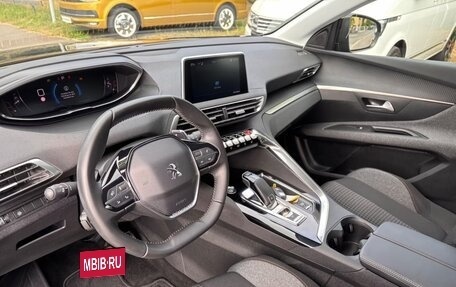 Peugeot 3008 II, 2022 год, 3 022 000 рублей, 5 фотография