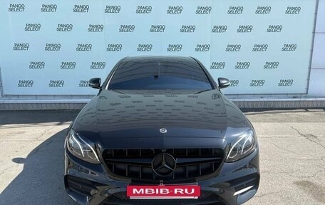 Mercedes-Benz E-Класс, 2019 год, 3 650 000 рублей, 2 фотография
