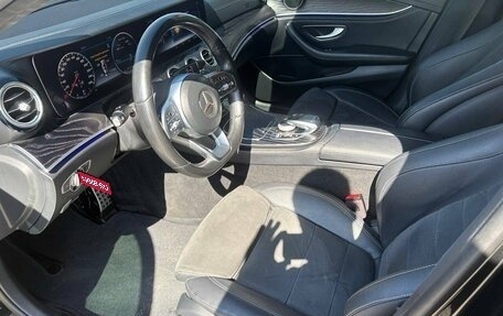 Mercedes-Benz E-Класс, 2019 год, 3 650 000 рублей, 11 фотография