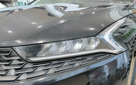 KIA K5, 2021 год, 2 099 000 рублей, 21 фотография