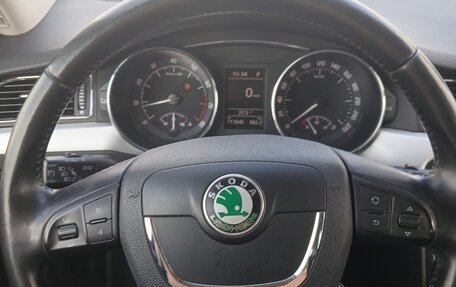 Skoda Superb III рестайлинг, 2012 год, 780 000 рублей, 8 фотография