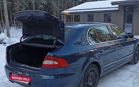 Skoda Superb III рестайлинг, 2012 год, 780 000 рублей, 7 фотография