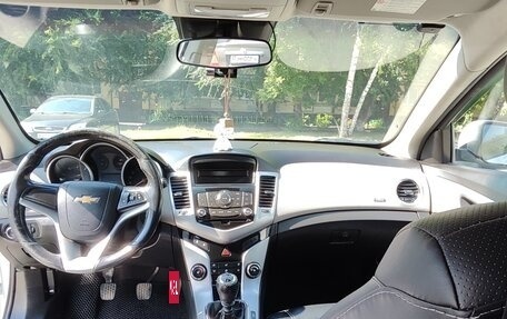 Chevrolet Cruze II, 2012 год, 720 000 рублей, 24 фотография