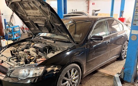 Subaru Legacy IV, 2003 год, 800 000 рублей, 6 фотография