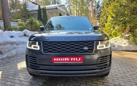 Land Rover Range Rover IV рестайлинг, 2021 год, 7 300 000 рублей, 3 фотография
