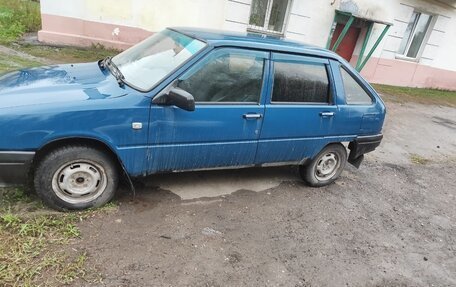 ИЖ 2126 «Ода», 2003 год, 85 000 рублей, 3 фотография