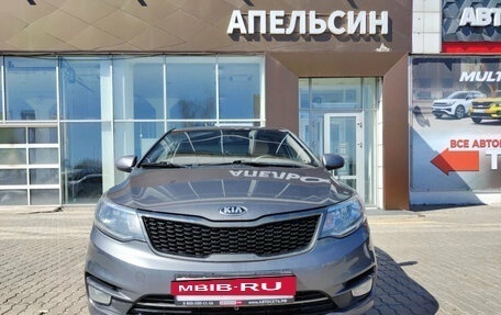 KIA Rio III рестайлинг, 2016 год, 915 000 рублей, 2 фотография