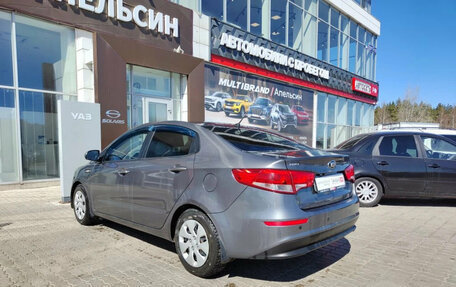 KIA Rio III рестайлинг, 2016 год, 915 000 рублей, 19 фотография