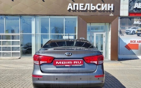 KIA Rio III рестайлинг, 2016 год, 915 000 рублей, 18 фотография