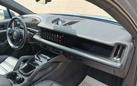 Porsche Cayenne III, 2023 год, 16 900 000 рублей, 15 фотография