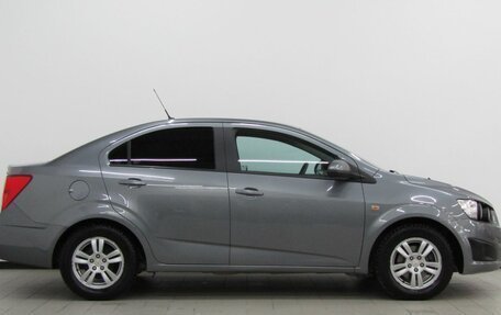Chevrolet Aveo III, 2014 год, 669 600 рублей, 7 фотография