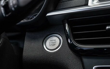 KIA Optima IV, 2018 год, 2 490 000 рублей, 19 фотография