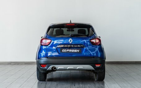 Renault Kaptur I рестайлинг, 2022 год, 1 749 000 рублей, 4 фотография