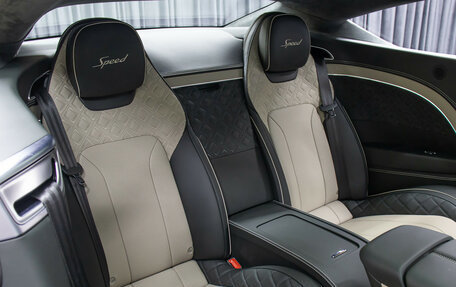 Bentley Continental GT III, 2021 год, 25 000 000 рублей, 13 фотография