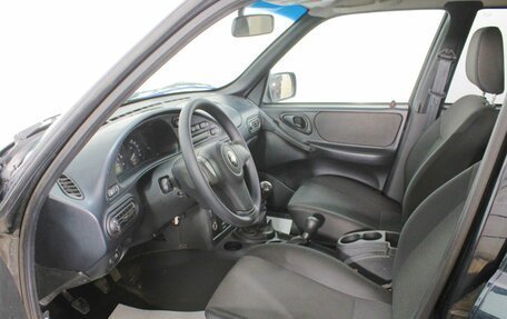 Chevrolet Niva I рестайлинг, 2017 год, 585 000 рублей, 16 фотография