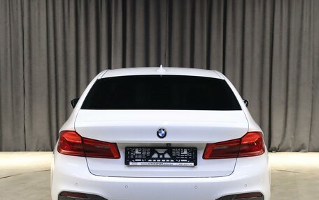 BMW 5 серия, 2018 год, 2 799 000 рублей, 13 фотография