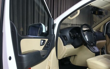 Hyundai H-1 II рестайлинг, 2019 год, 2 599 000 рублей, 8 фотография