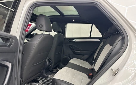 Volkswagen T-Roc I, 2021 год, 1 660 000 рублей, 8 фотография