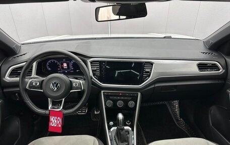 Volkswagen T-Roc I, 2021 год, 1 660 000 рублей, 9 фотография