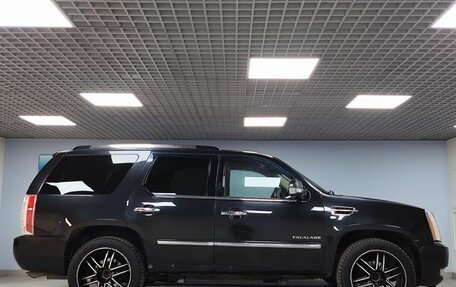 Cadillac Escalade III, 2013 год, 1 699 000 рублей, 4 фотография