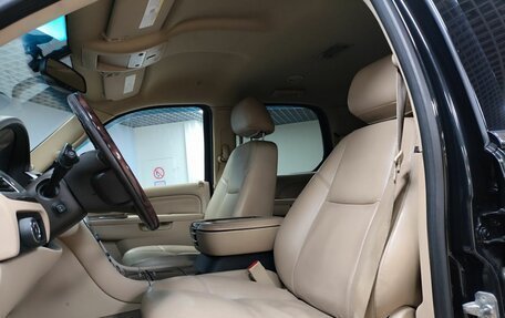 Cadillac Escalade III, 2013 год, 1 699 000 рублей, 10 фотография