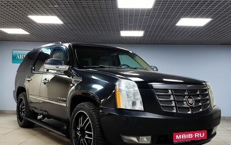Cadillac Escalade III, 2013 год, 1 699 000 рублей, 3 фотография