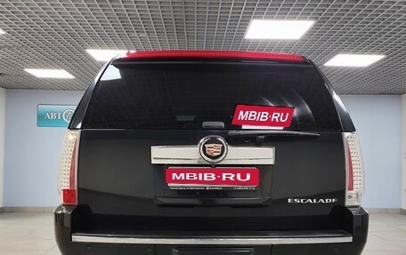 Cadillac Escalade III, 2013 год, 1 699 000 рублей, 6 фотография