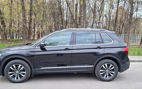 Volkswagen Tiguan II, 2019 год, 2 590 000 рублей, 6 фотография