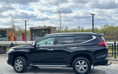 Mitsubishi Pajero Sport III рестайлинг, 2021 год, 3 550 000 рублей, 6 фотография