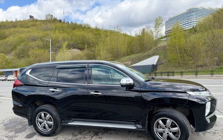 Mitsubishi Pajero Sport III рестайлинг, 2021 год, 3 550 000 рублей, 10 фотография