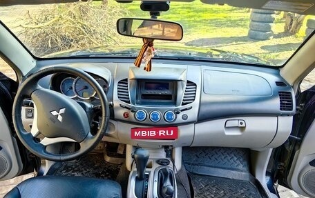 Mitsubishi L200 IV рестайлинг, 2007 год, 1 050 000 рублей, 14 фотография
