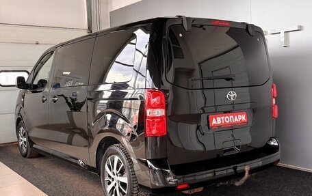 Toyota ProAce II, 2019 год, 2 990 000 рублей, 5 фотография