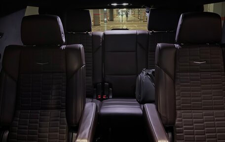 Cadillac Escalade V, 2023 год, 14 000 000 рублей, 11 фотография