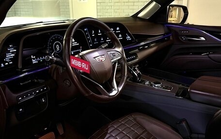 Cadillac Escalade V, 2023 год, 14 000 000 рублей, 6 фотография