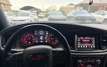 Dodge Charger, 2019 год, 1 550 000 рублей, 6 фотография