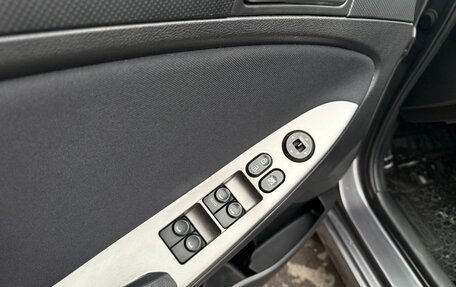 Hyundai Solaris II рестайлинг, 2015 год, 1 000 000 рублей, 11 фотография