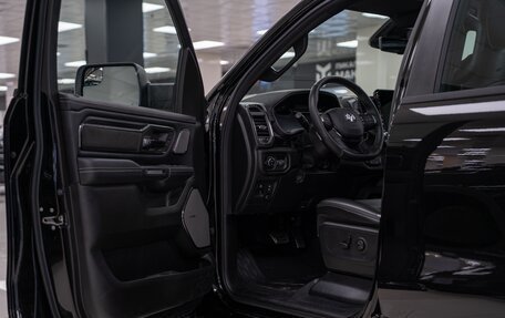 Rambler 1500, 2024 год, 10 000 000 рублей, 13 фотография