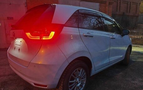 Honda Fit, 2021 год, 1 120 000 рублей, 14 фотография