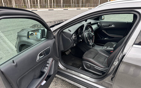Mercedes-Benz GLA, 2014 год, 1 900 000 рублей, 3 фотография